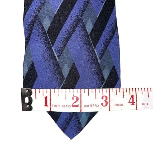 Blue and Grey Criss Cross Pancaldi Silk Tie - Picture 4 of 5